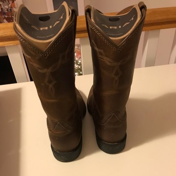 Ariat boots - Picture 8 of 14